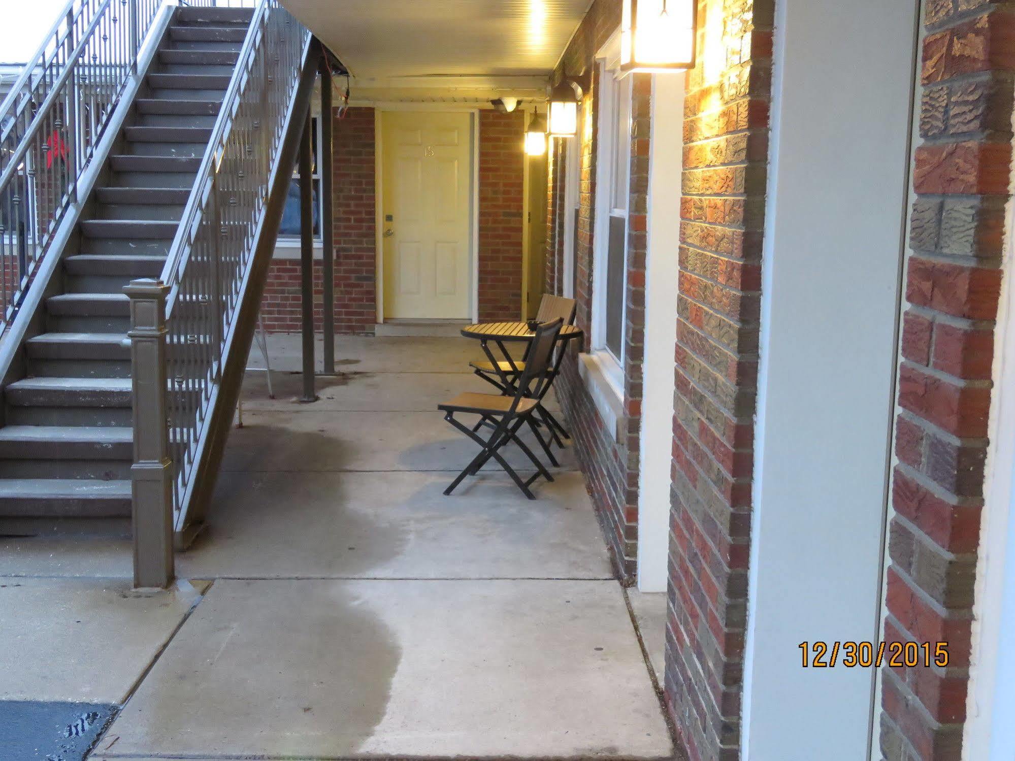 Gateway Inn Oak Lawn Exterior photo