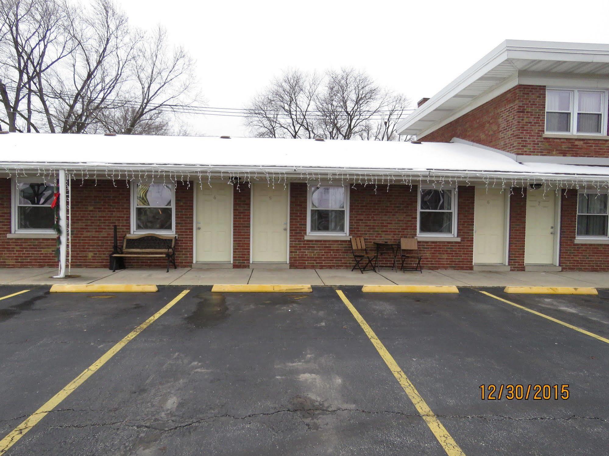 Gateway Inn Oak Lawn Exterior photo